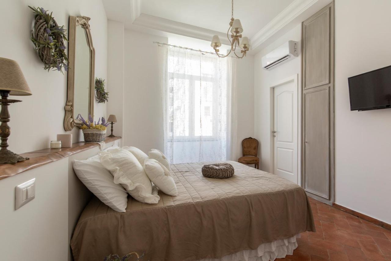 B&b Dimora Mazzarino Napoli Esterno foto