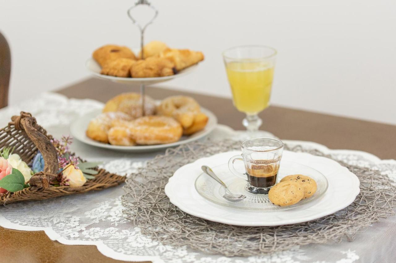 B&b Dimora Mazzarino Napoli Esterno foto